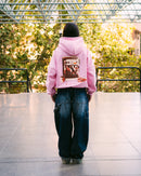 Polerón/Hoodie boxy fit pink con diseño coffee run espalda