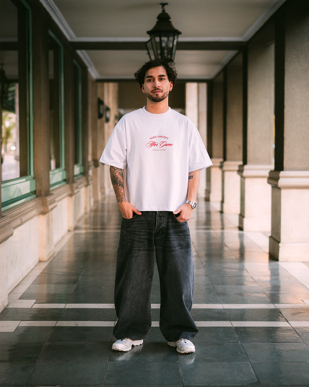 Polera boxy fit blanca con estampado After Game delantero