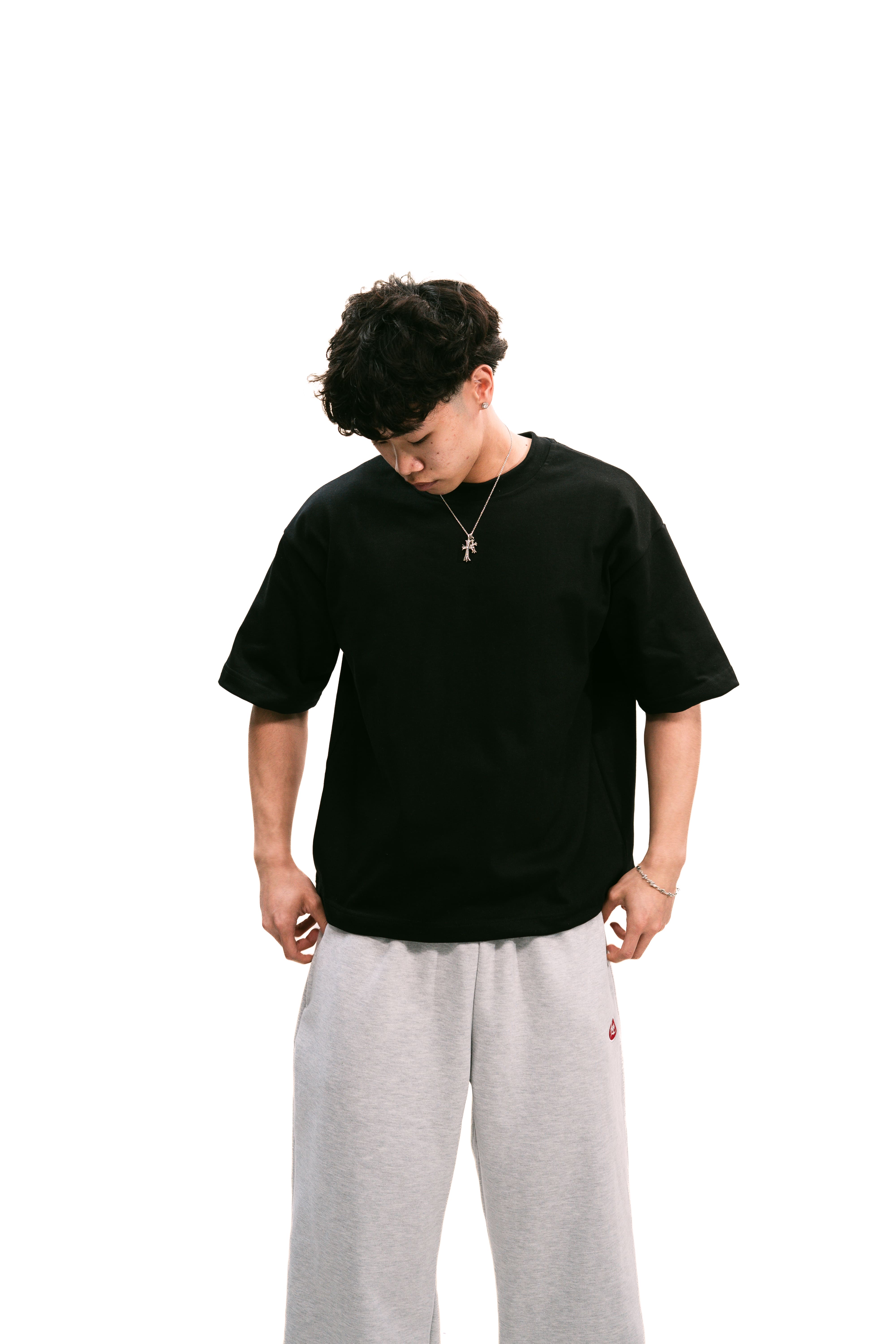Black Daily Boxy Tee