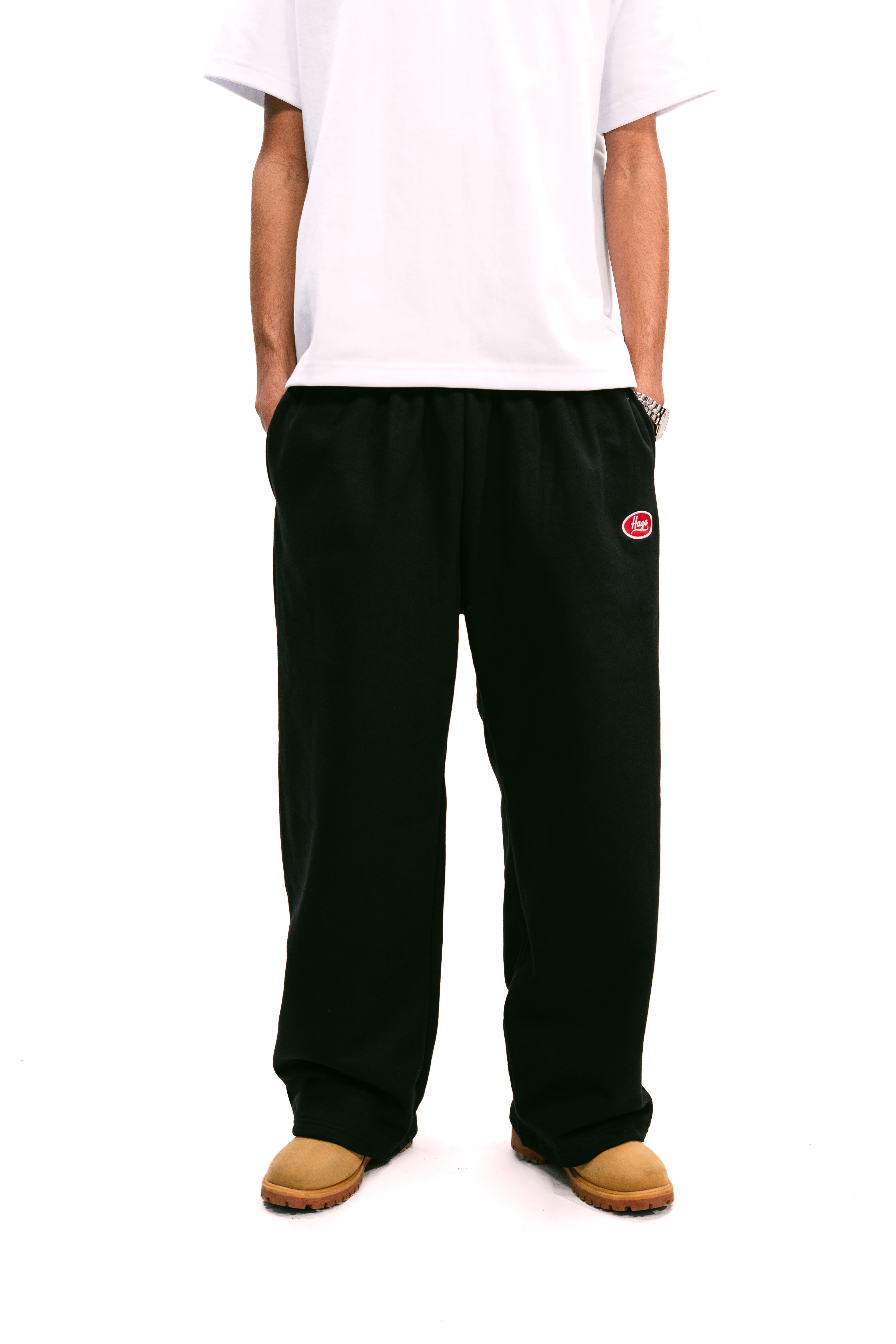 "Always On" Baggy Sweatpants Black HEAVYWEIGHT