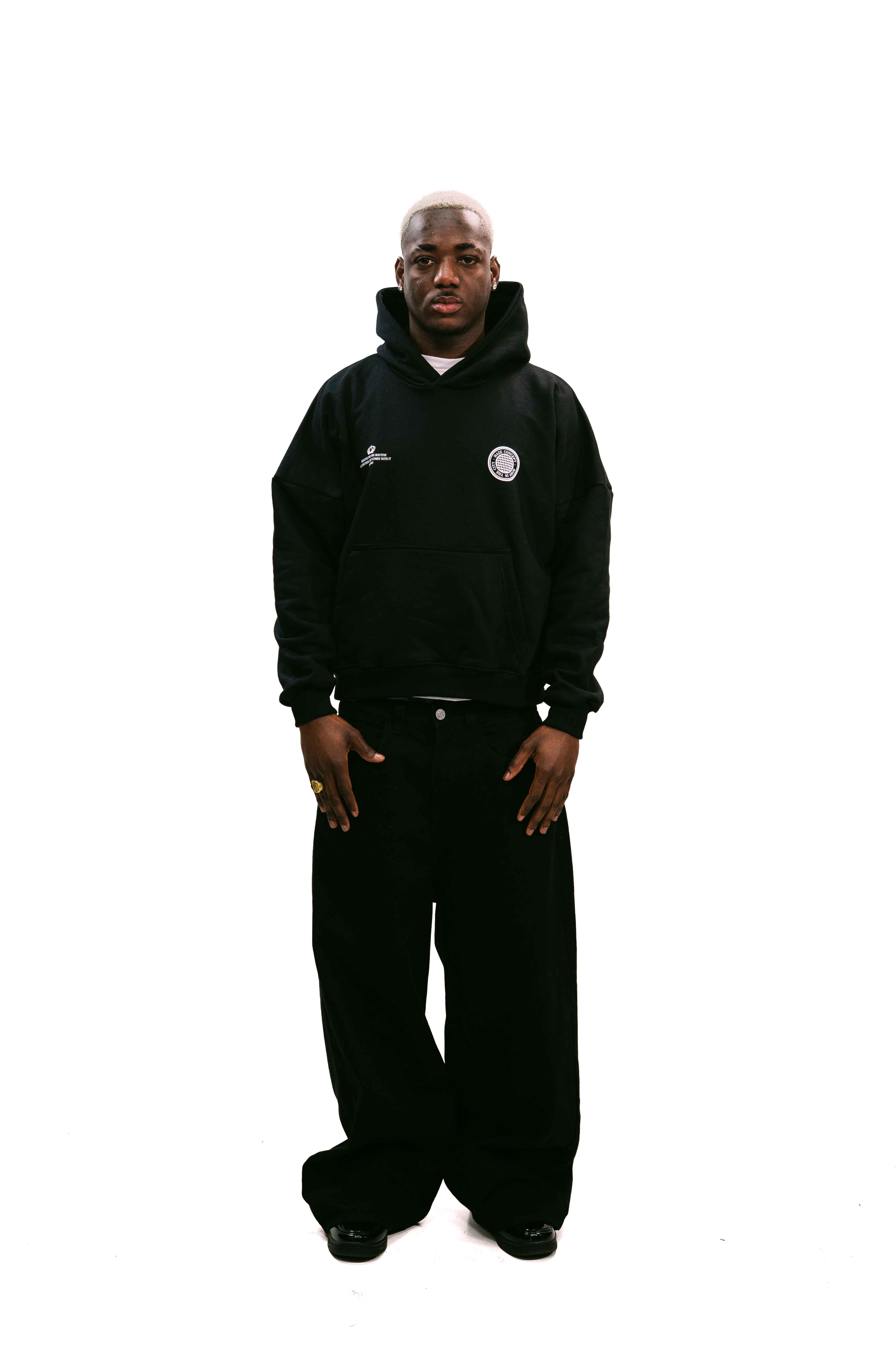 Hoodie "The Locals" Black HEAVYWEIGHT