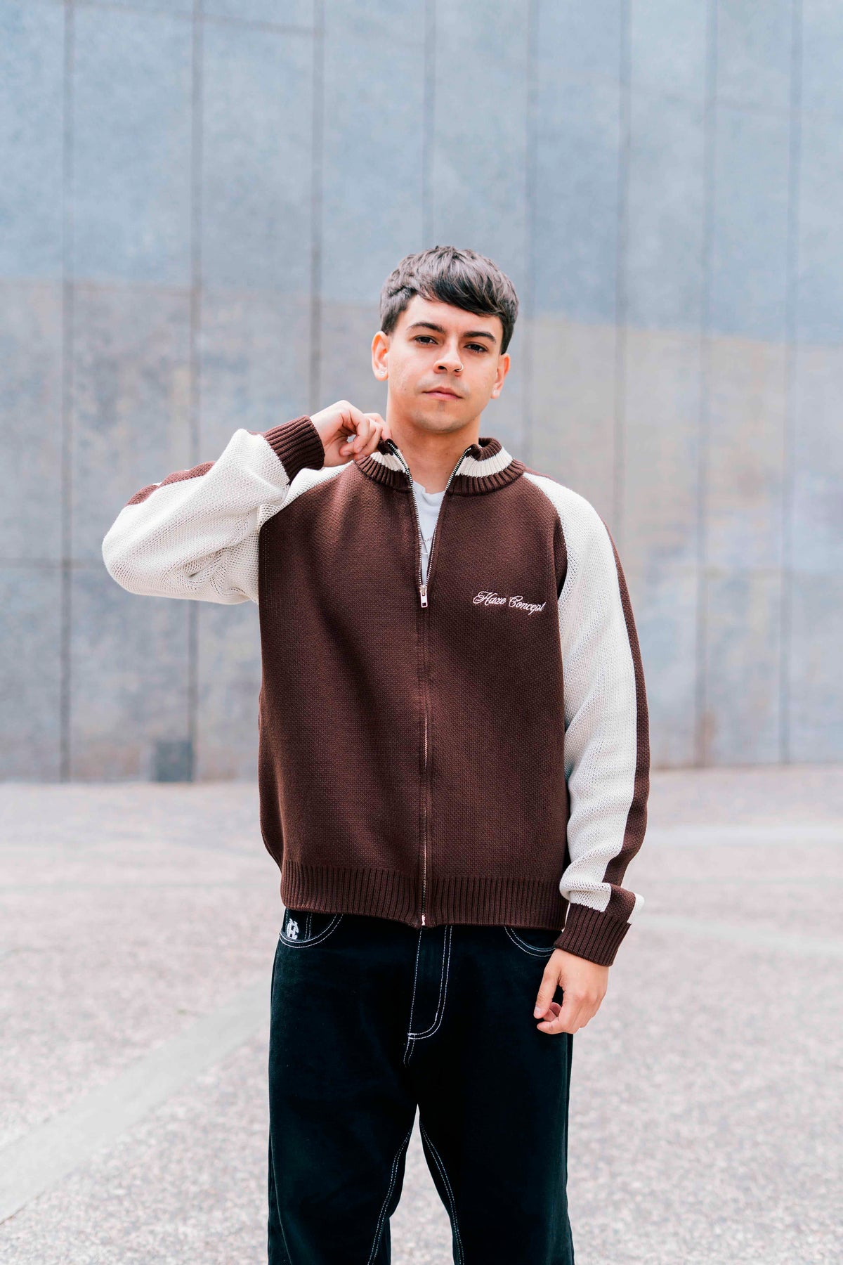 "Clubhouse" Zipper Knit Chocolate