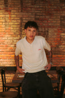 Polera tejida Date Night Creme con bordado rojo Haze delantero
