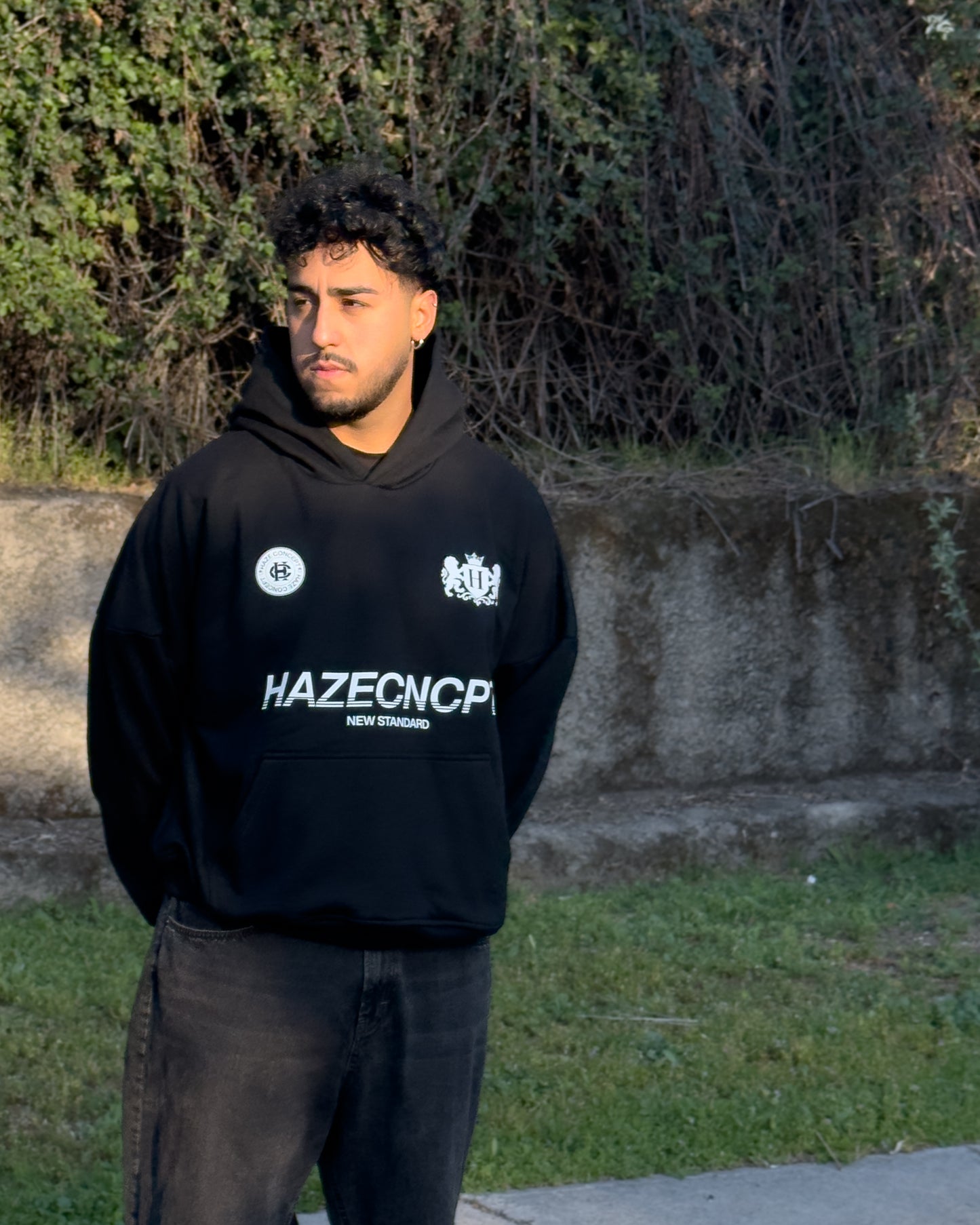 Boxy Fit Hoodie "New Standard" Black