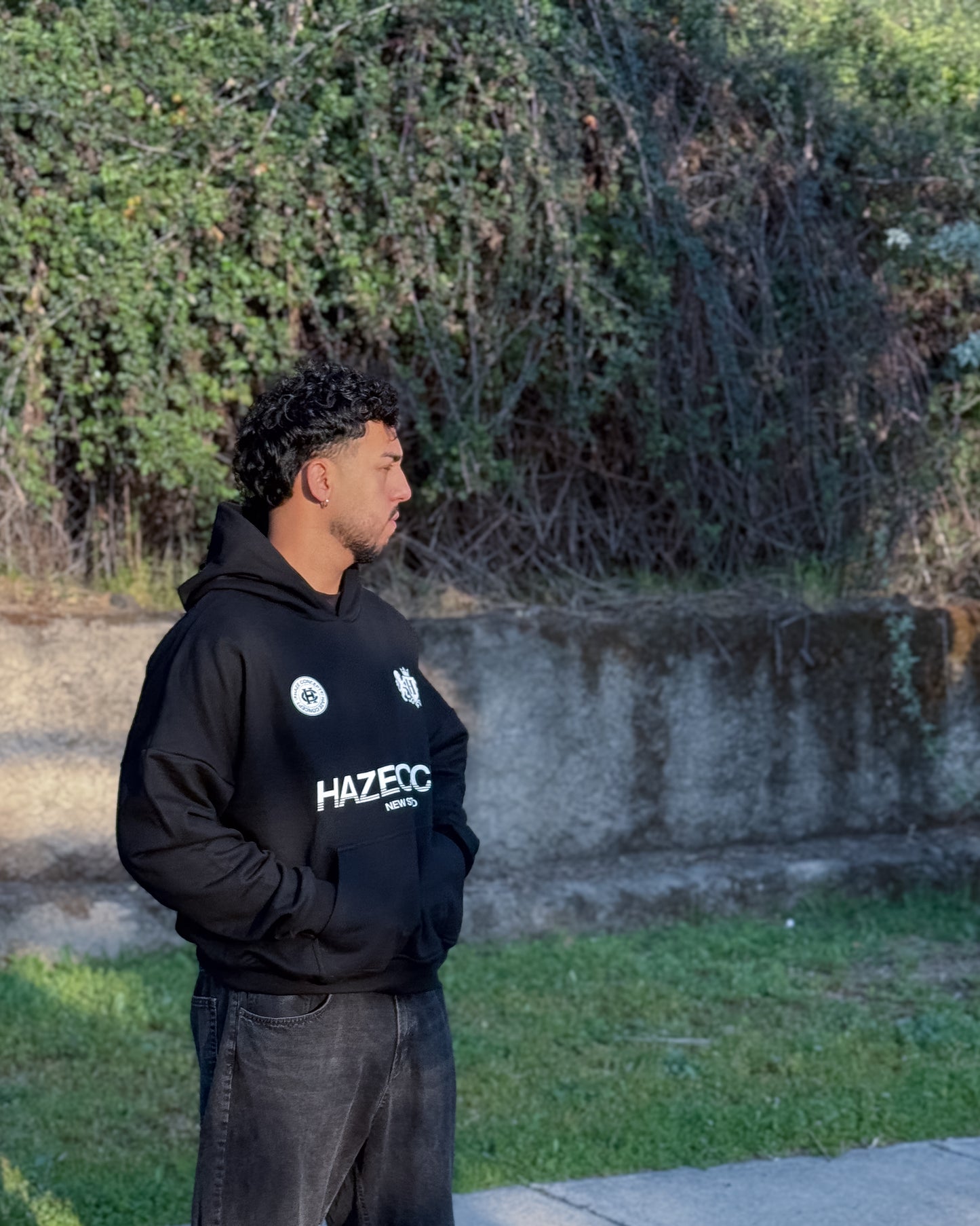 Boxy Fit Hoodie "New Standard" Black