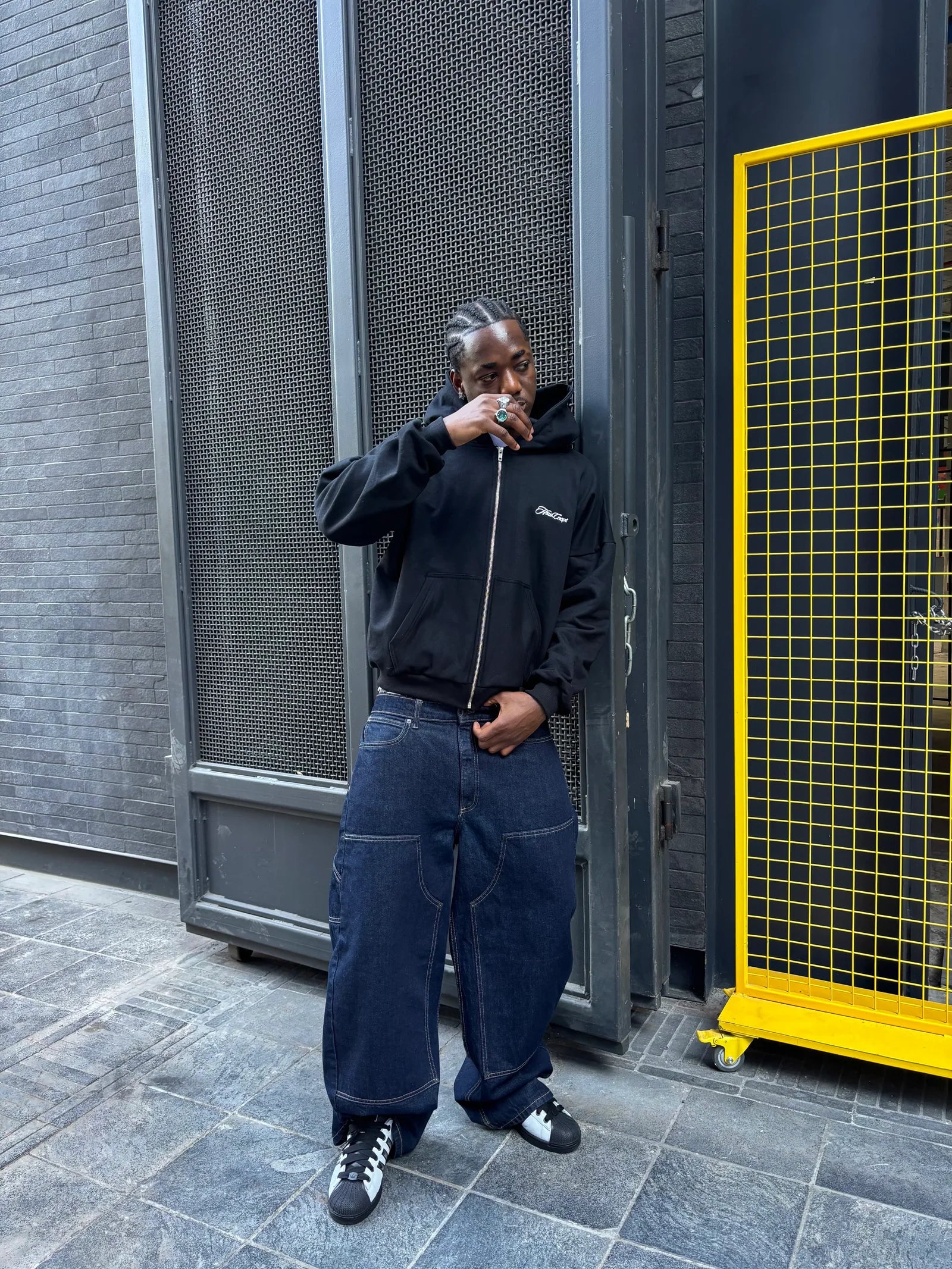 Zip Up Hoodie Black